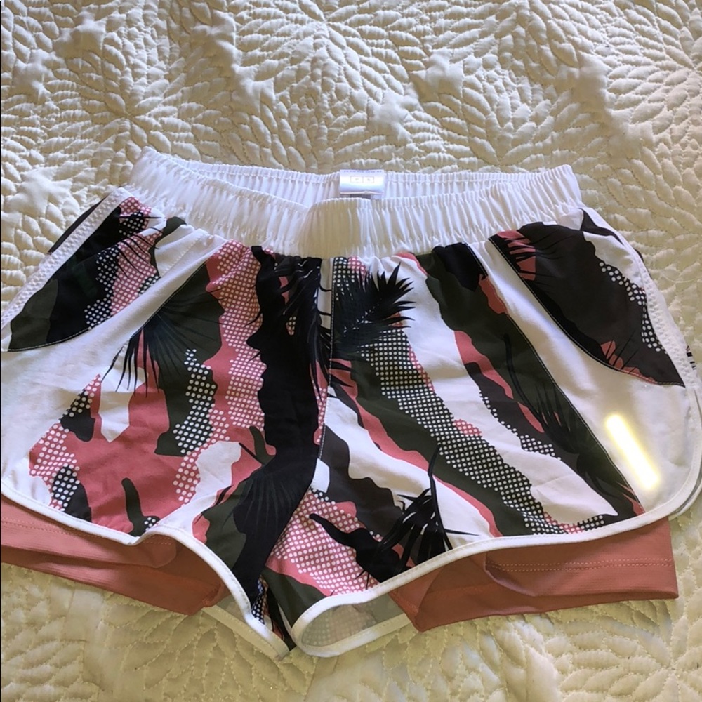 Track & Field Calcao Camo Shorts